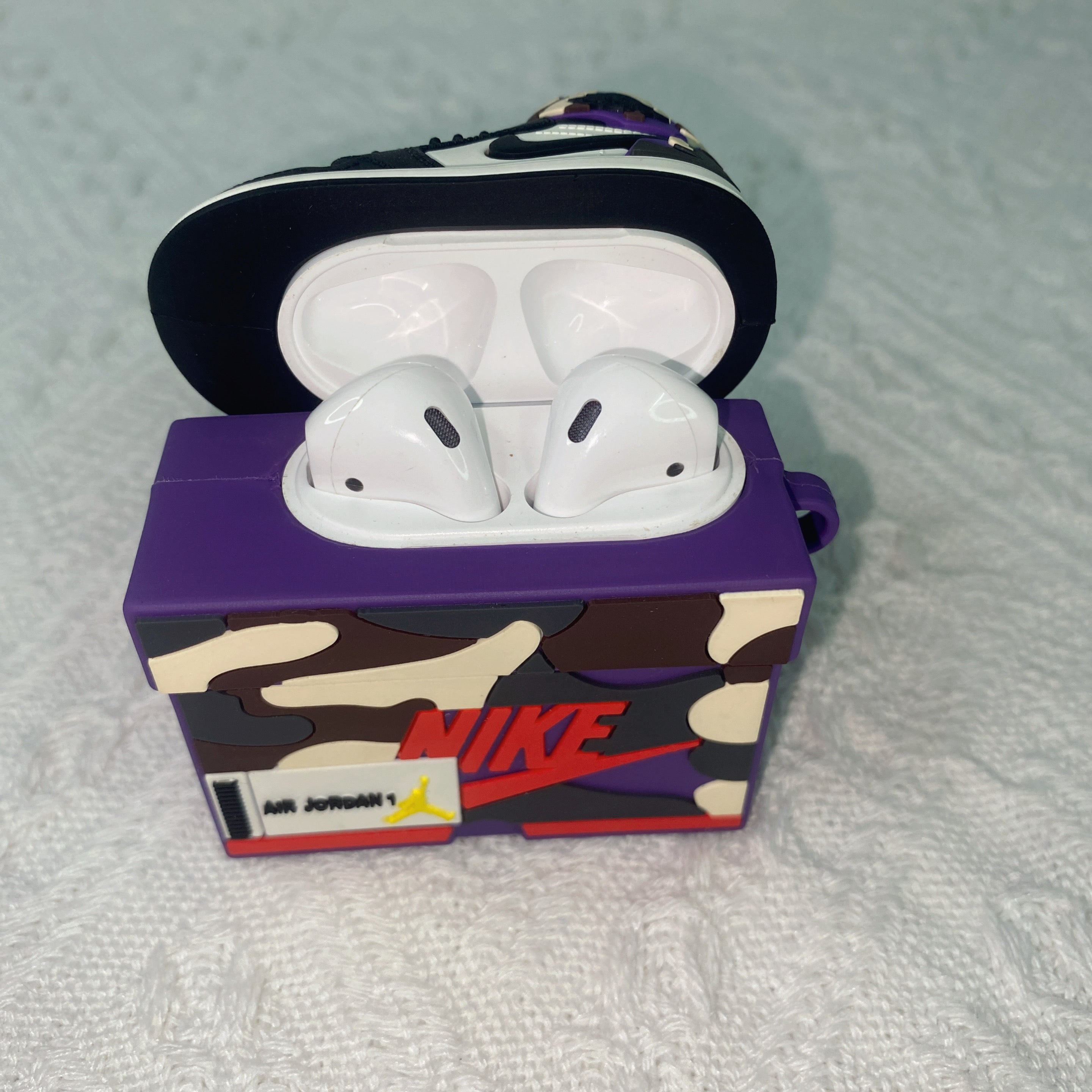 AirPods Case | Vazico Creative Sneakers Box